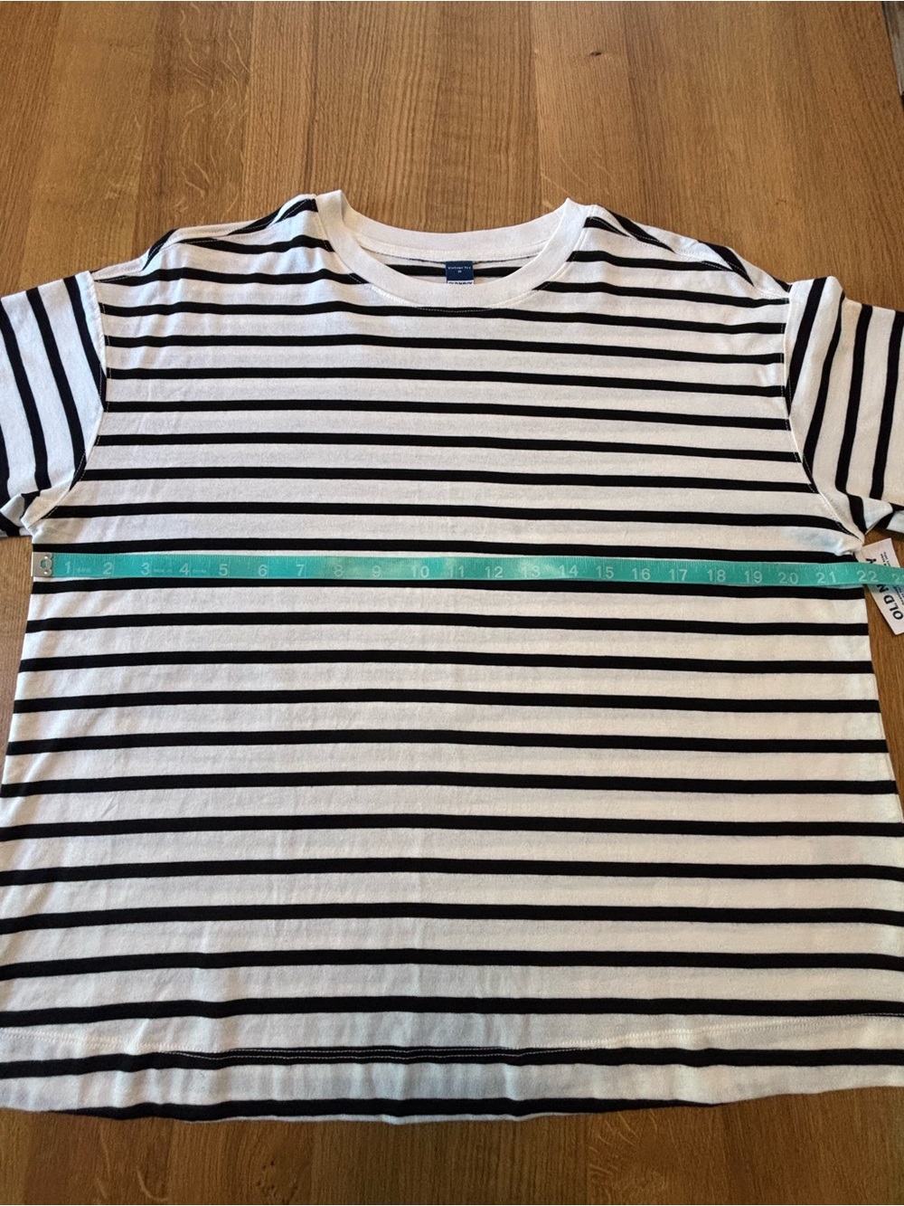 Old Navy Women’s Black & White Striped Long Sleeve Cotton Tee | Medium | NWT - Picture 9 of 11